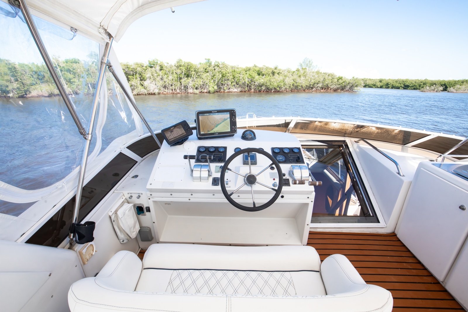 1999 Navigator 53 Classic