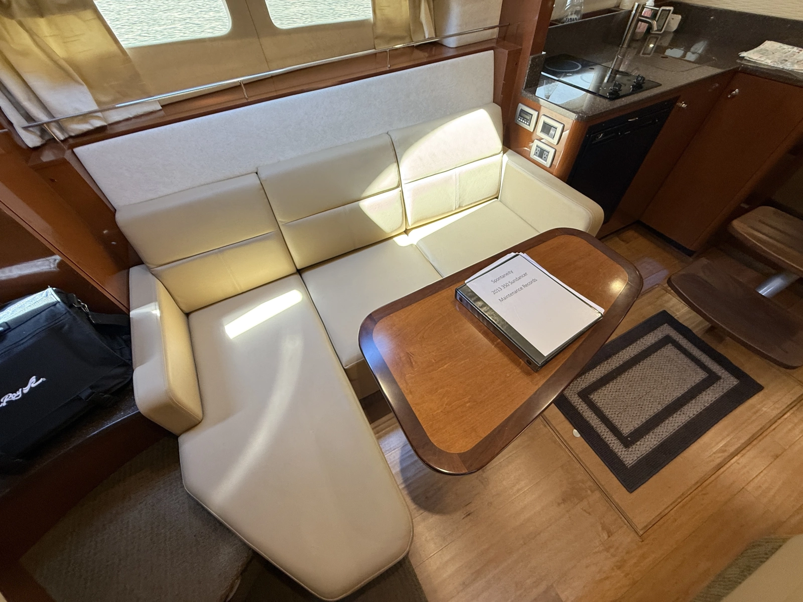 2013 Sea Ray Sundancer 350