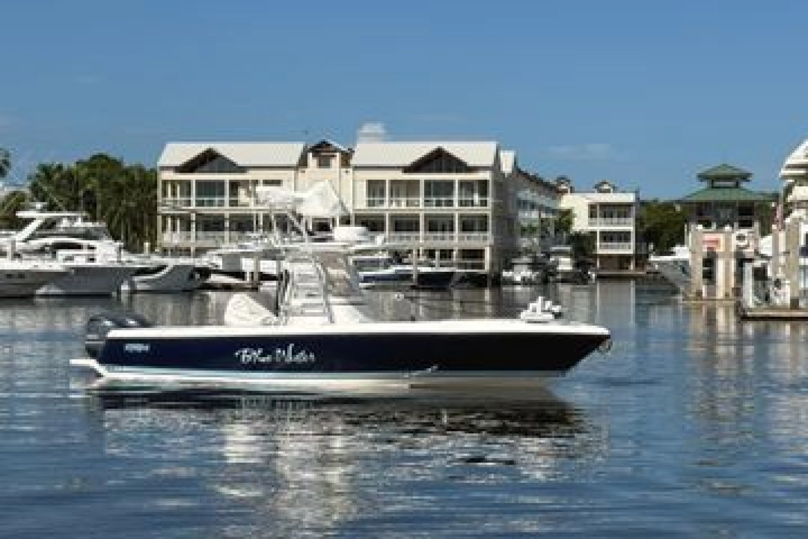 2014 Intrepid 327