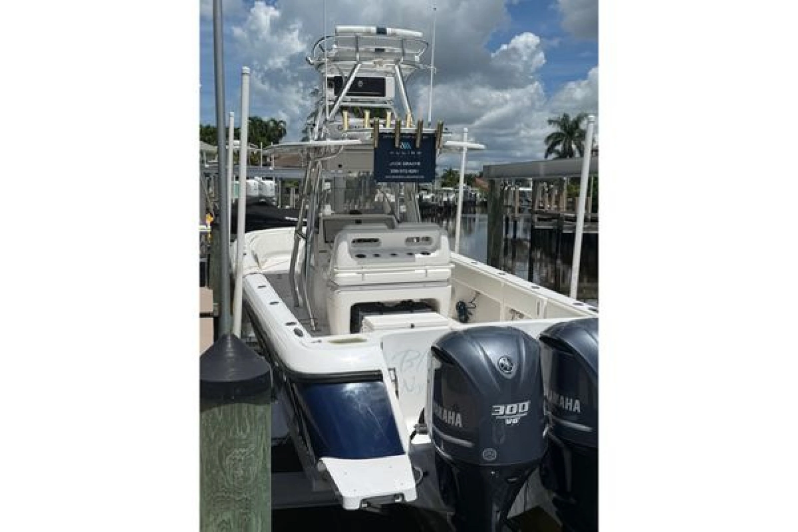 2014 Intrepid 327