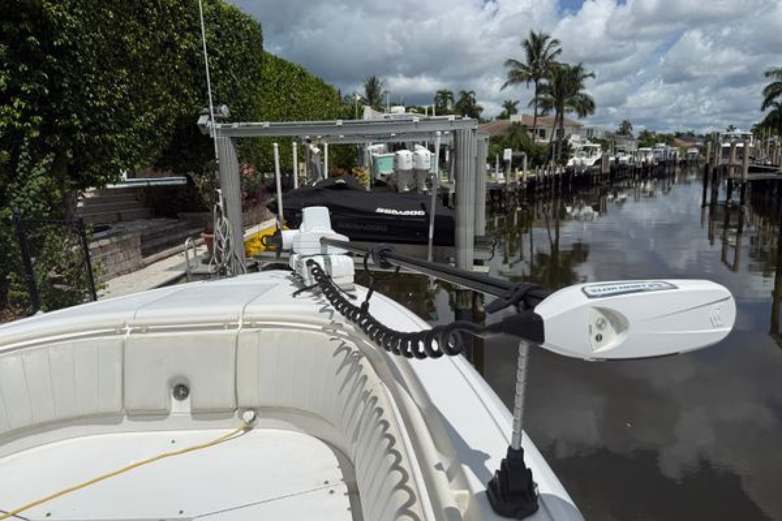 2014 Intrepid 327