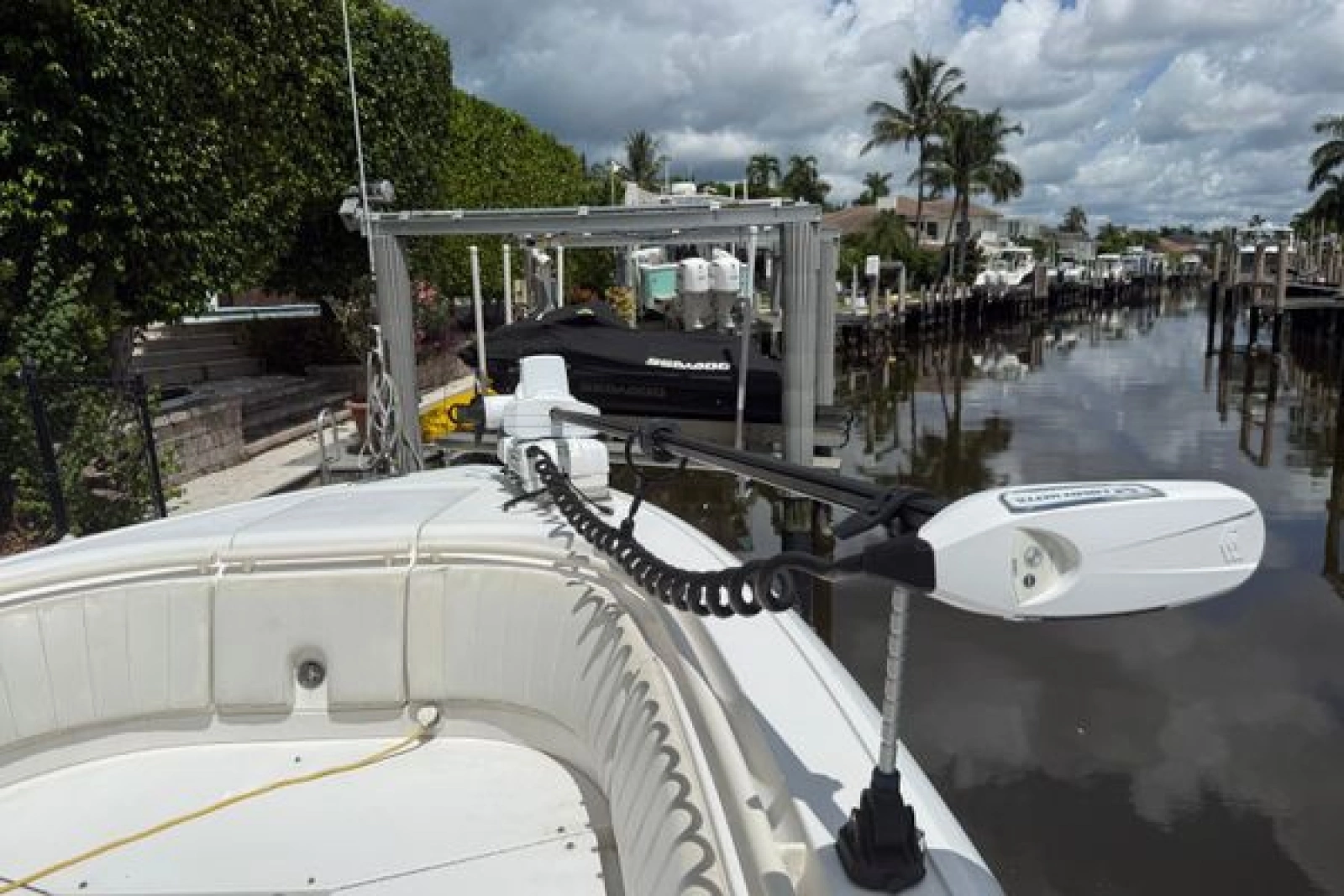 2014 Intrepid 327