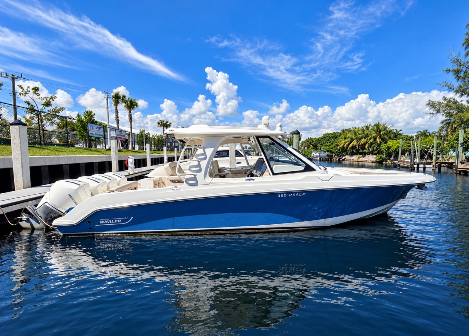2020 Boston Whaler 