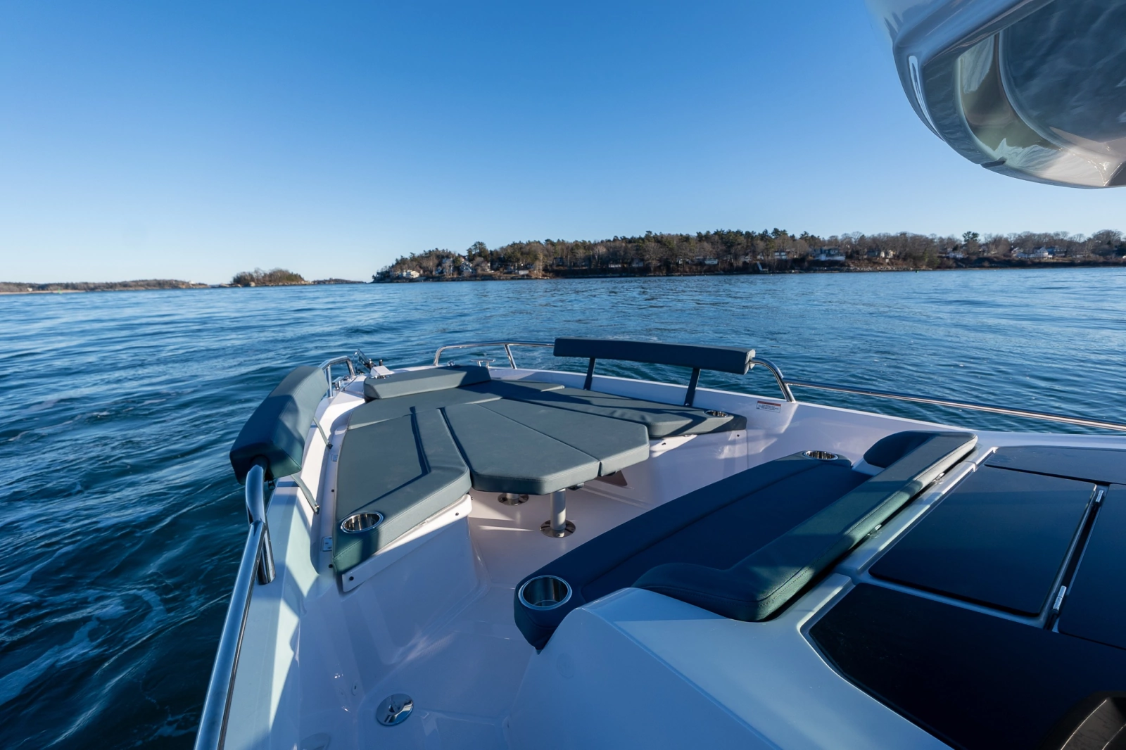 2026 Axopar Cross Cabin