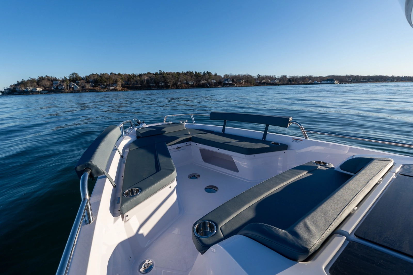 2026 Axopar Cross Cabin