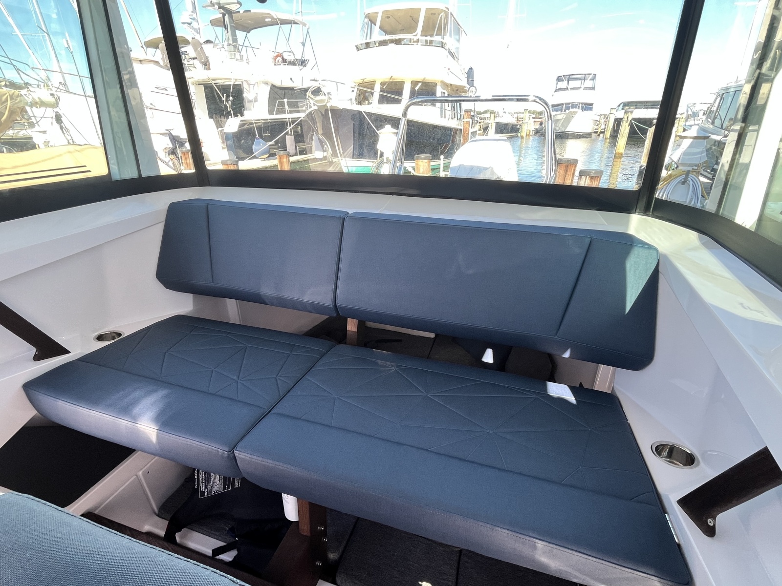 2026 Axopar Cross Cabin