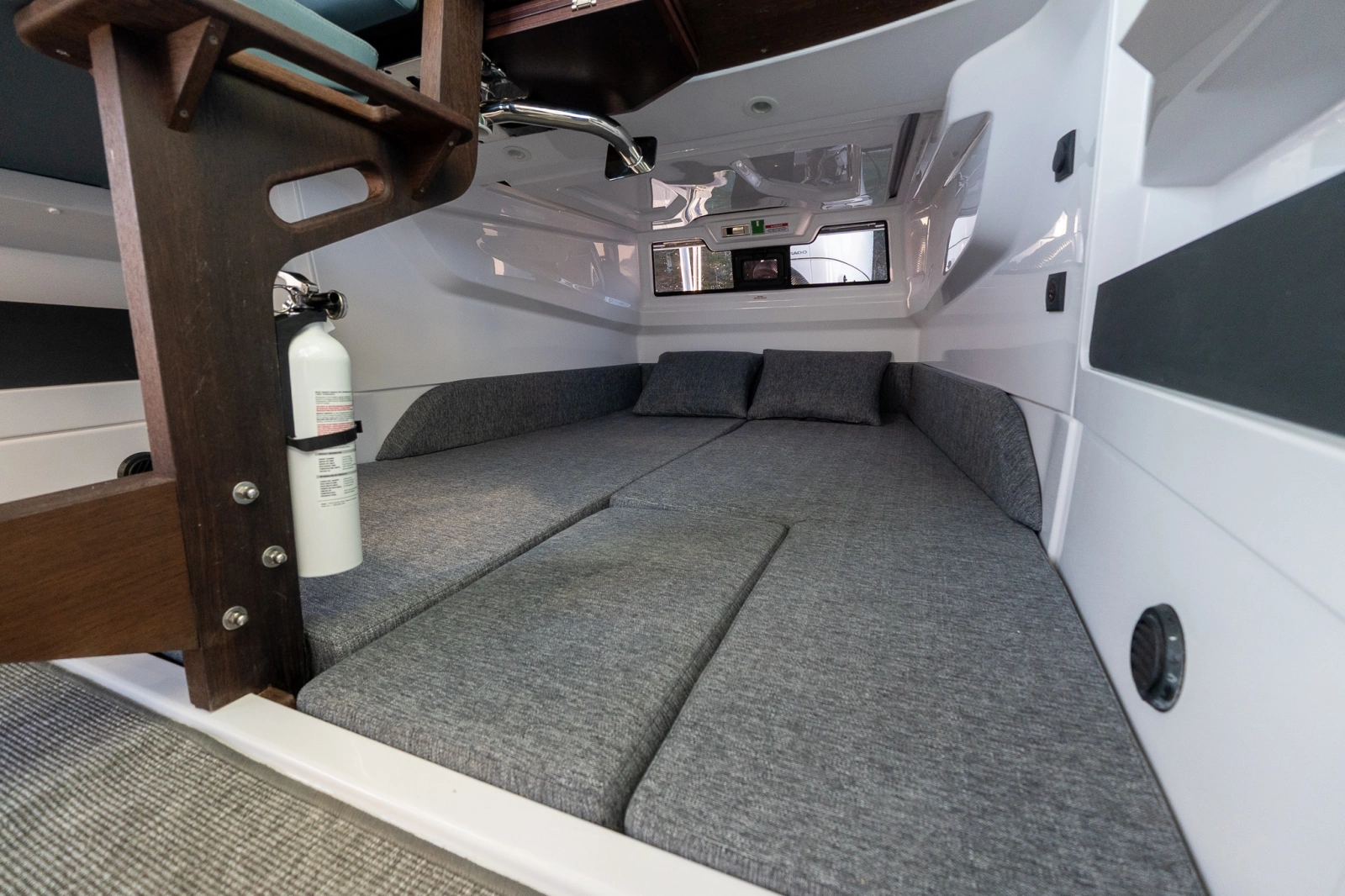 2026 Axopar Cross Cabin