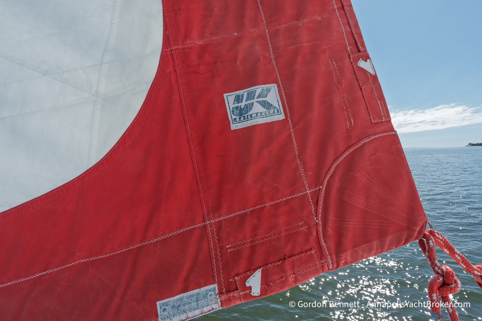 2005 Hunter 38