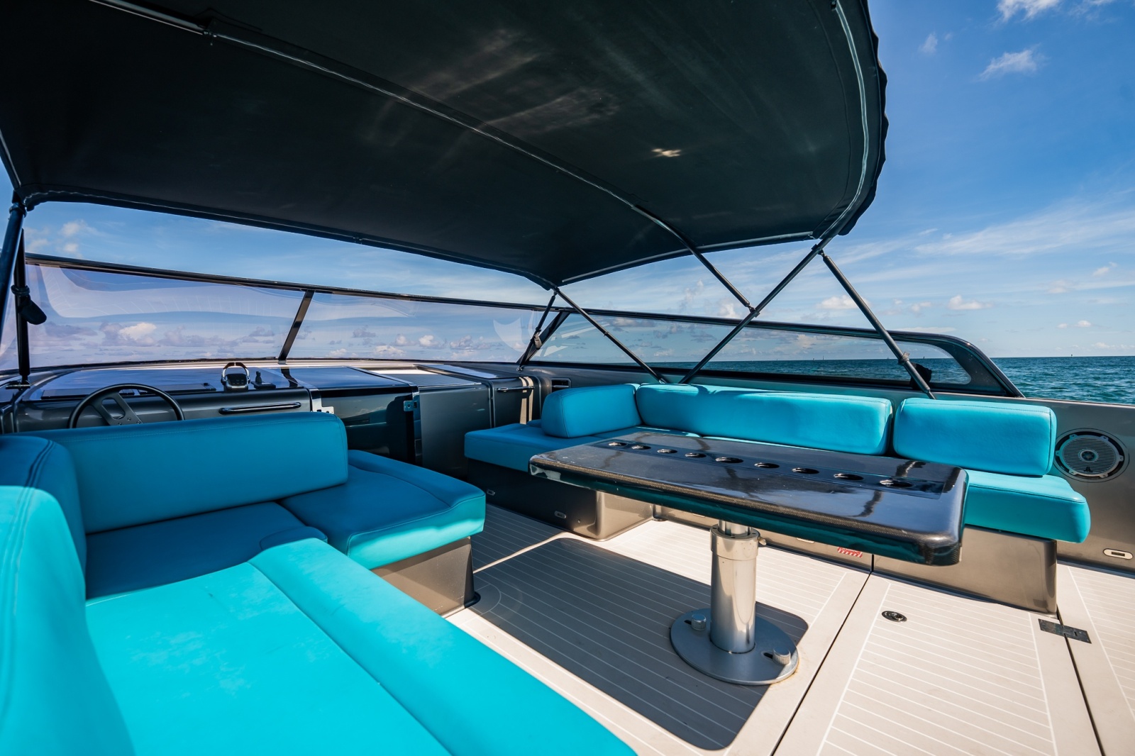 2015 VanDutch 55