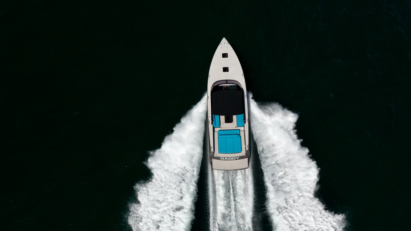 2015 VanDutch 55