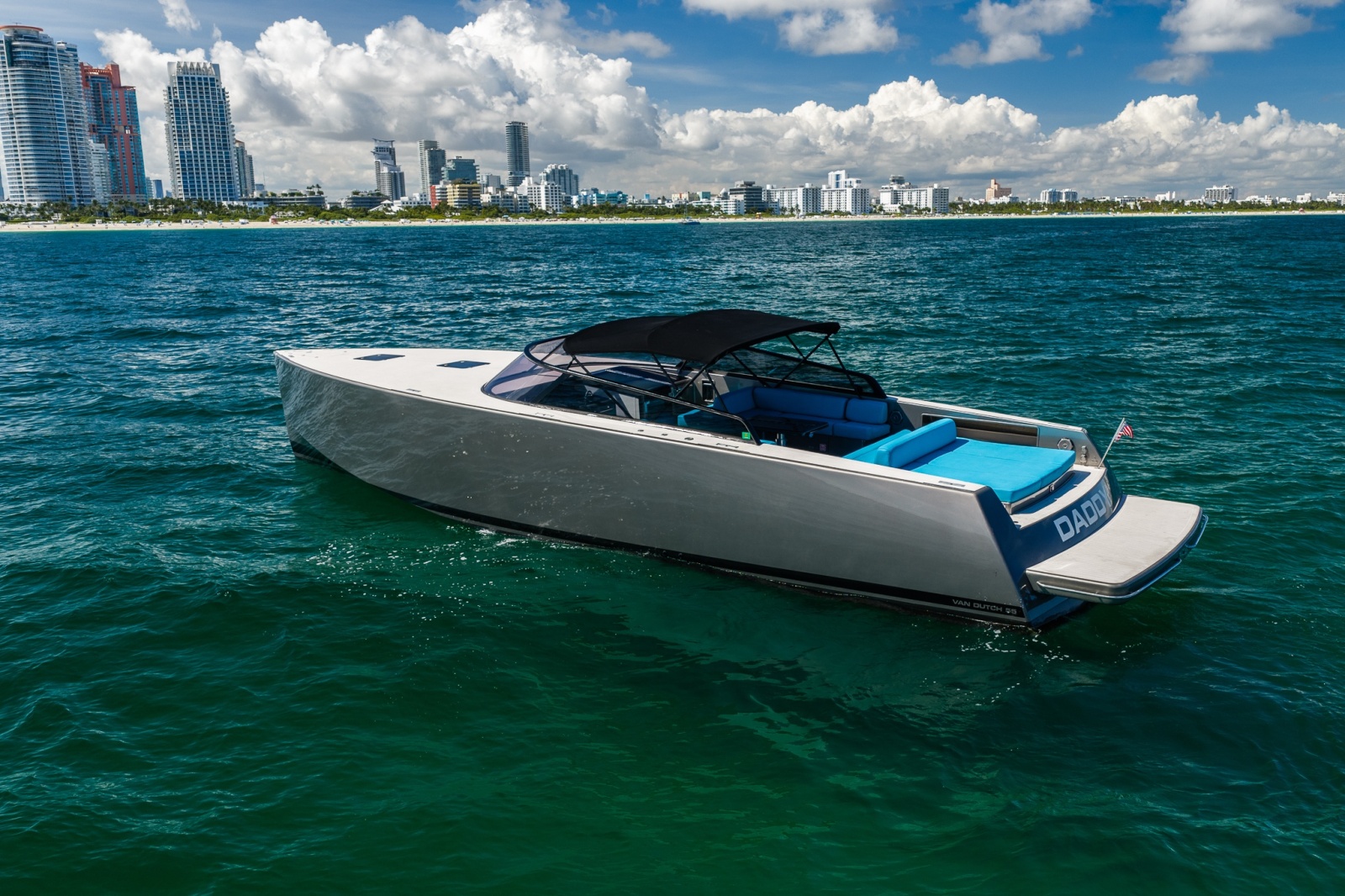 2015 VanDutch 55