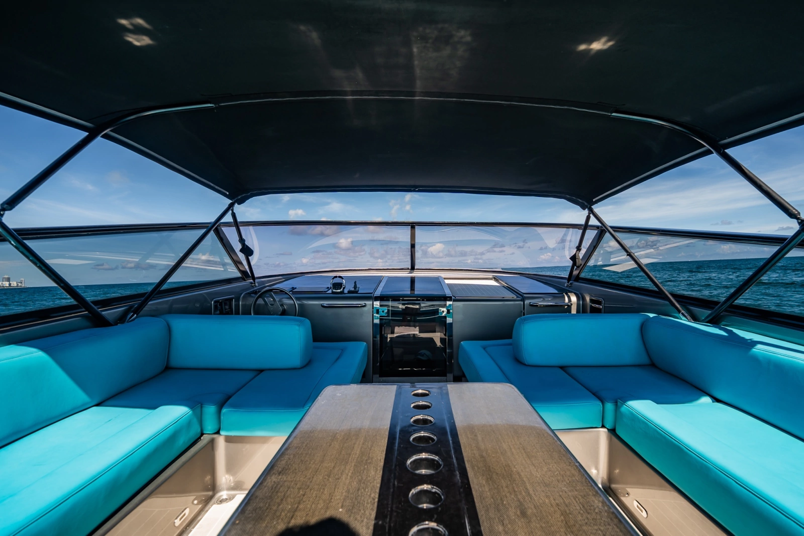 2015 VanDutch 55