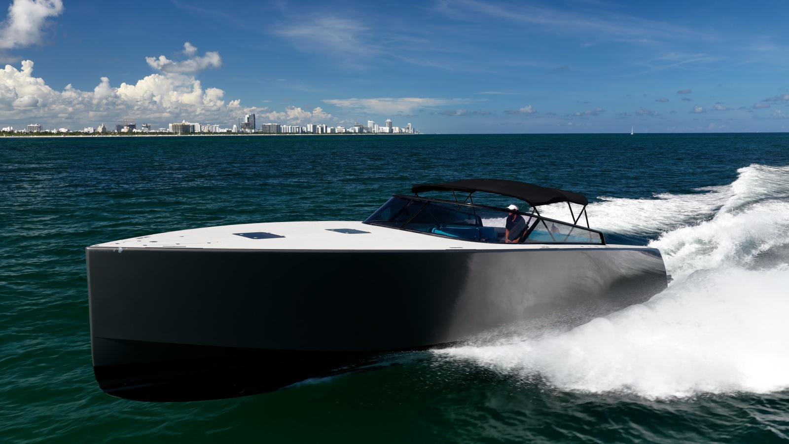 2015 VanDutch 55