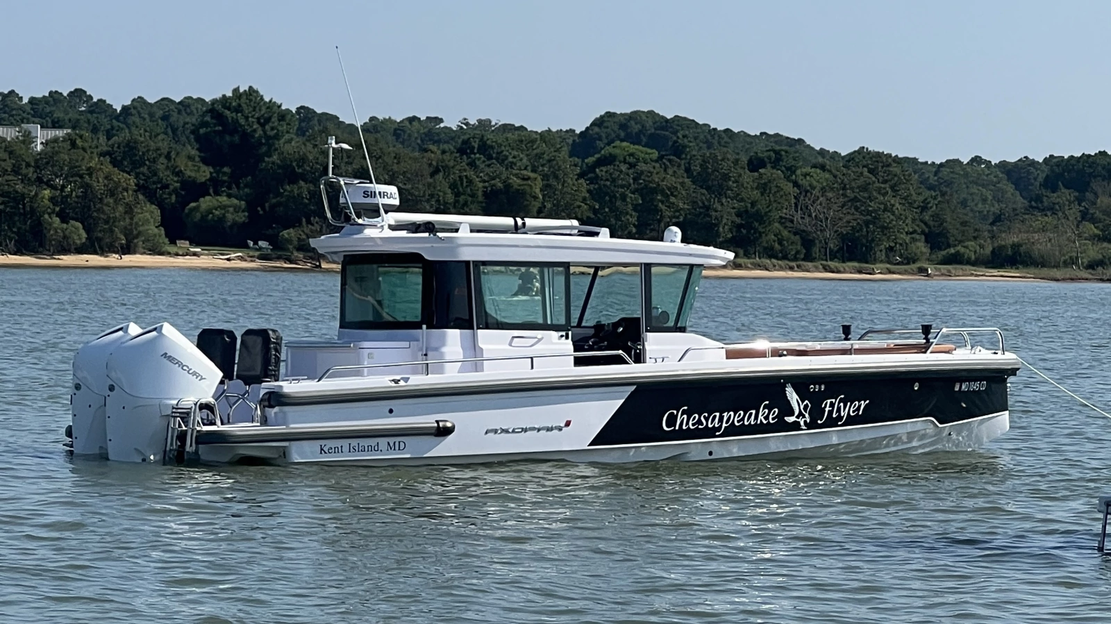 2023 Axopar 28 Cabin w/Wet Bar