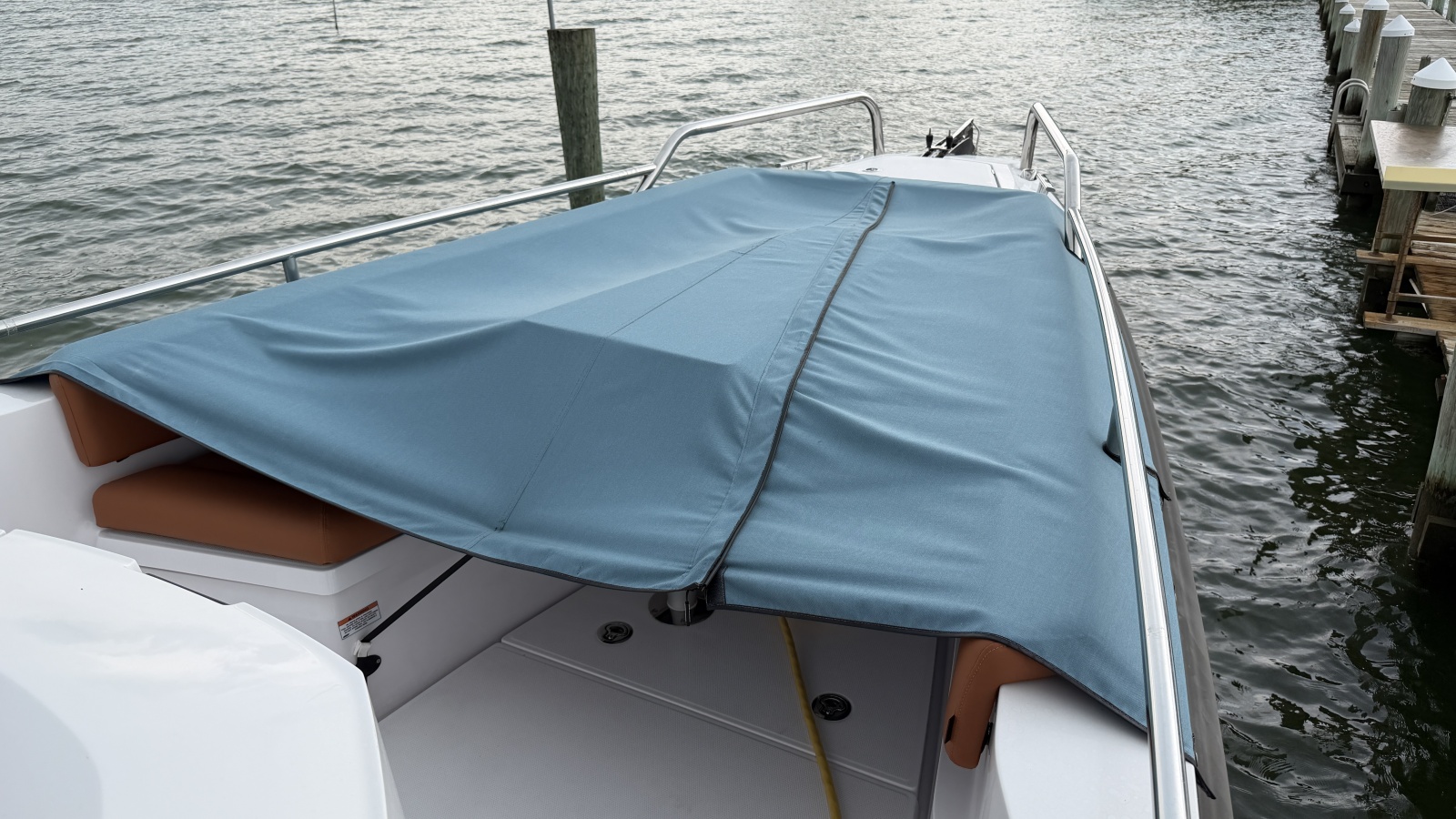 2023 Axopar 28 Cabin w/Wet Bar