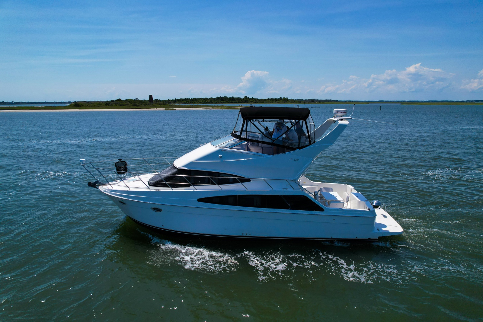 2005 Carver 38 Super Sport
