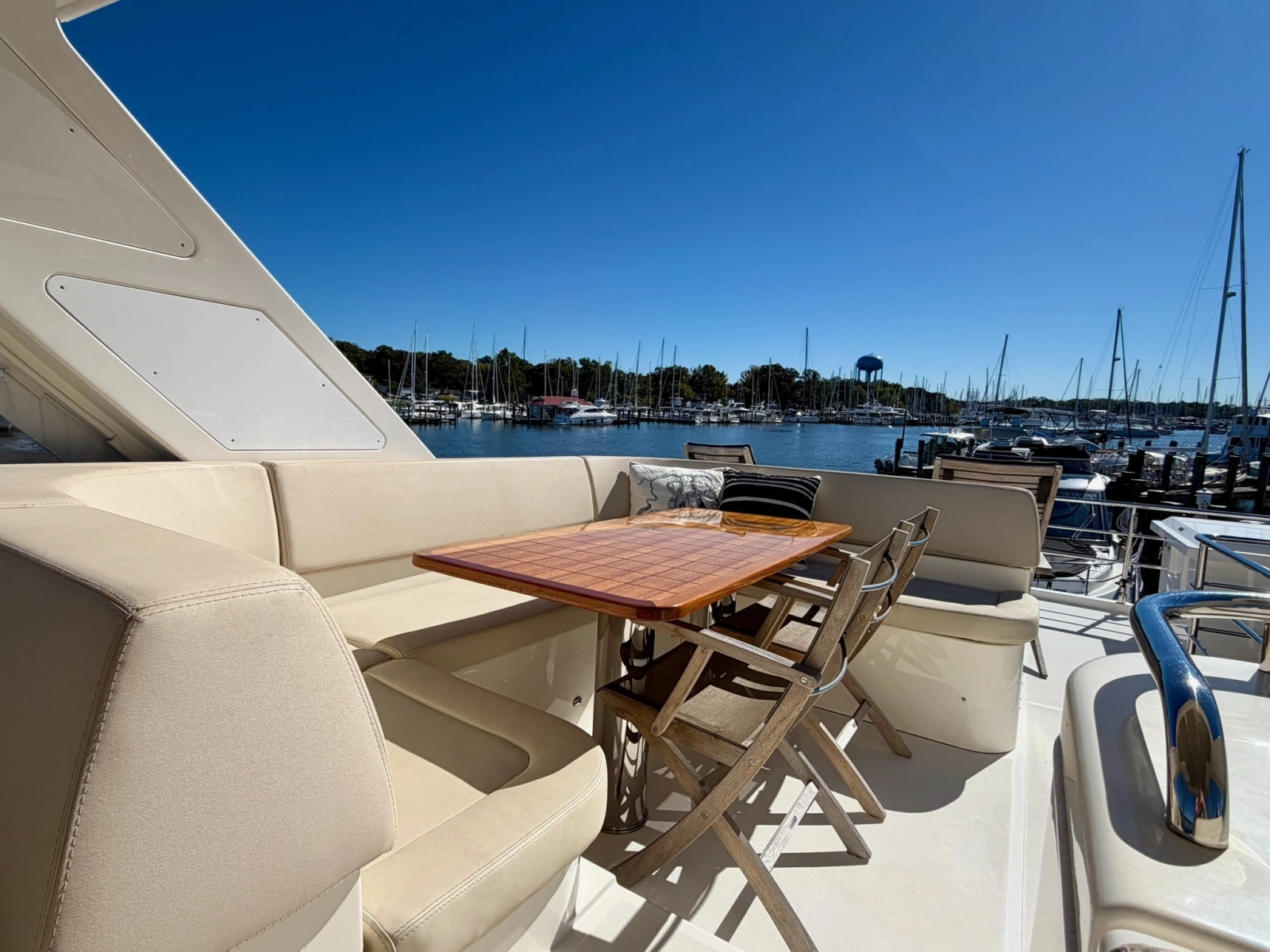 2017 Absolute Navetta 52