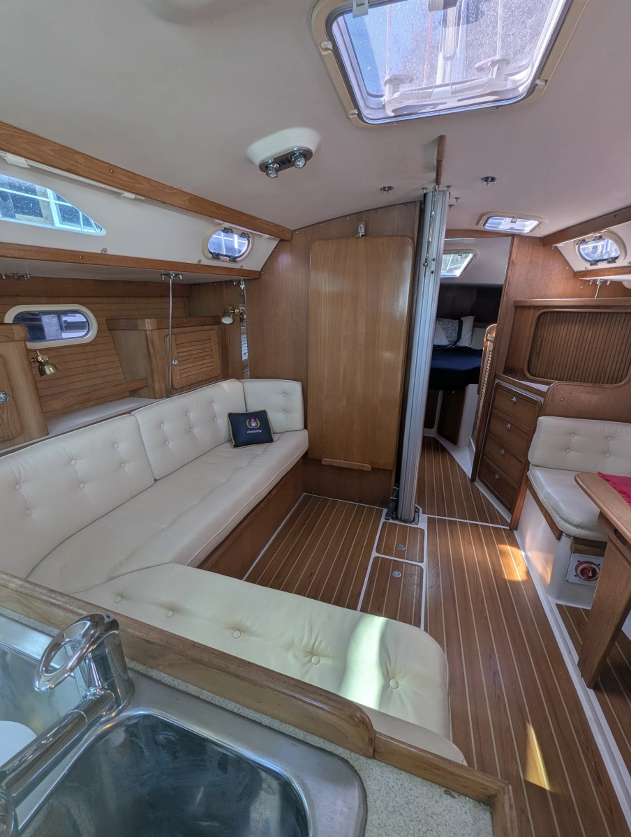 2005 Catalina 36 MkII