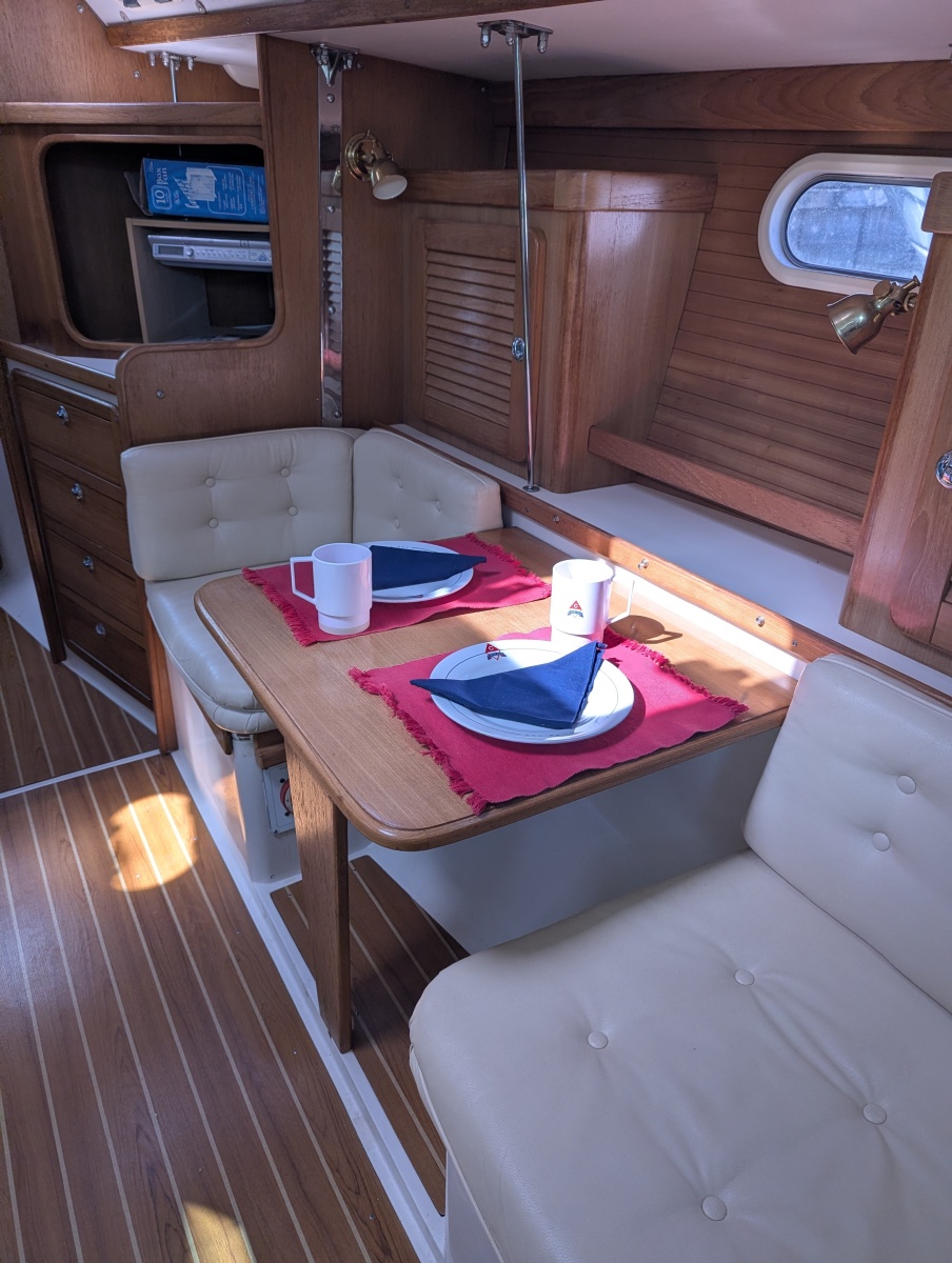 2005 Catalina 36 MkII