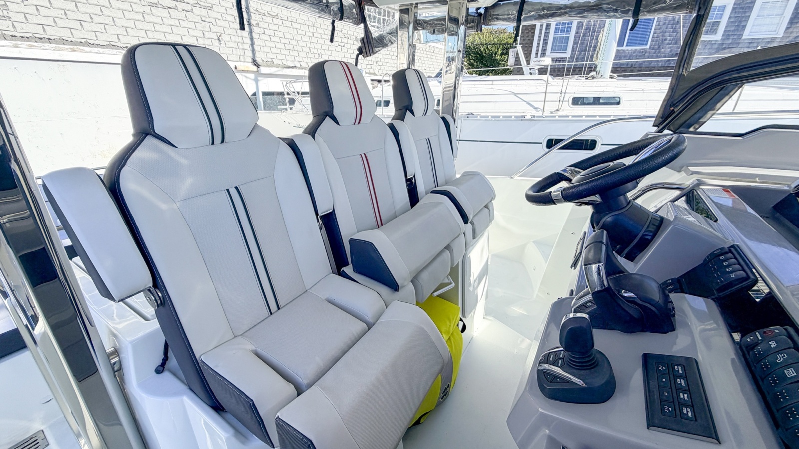 2021 Jeanneau Leader 12.5 WA — Variance