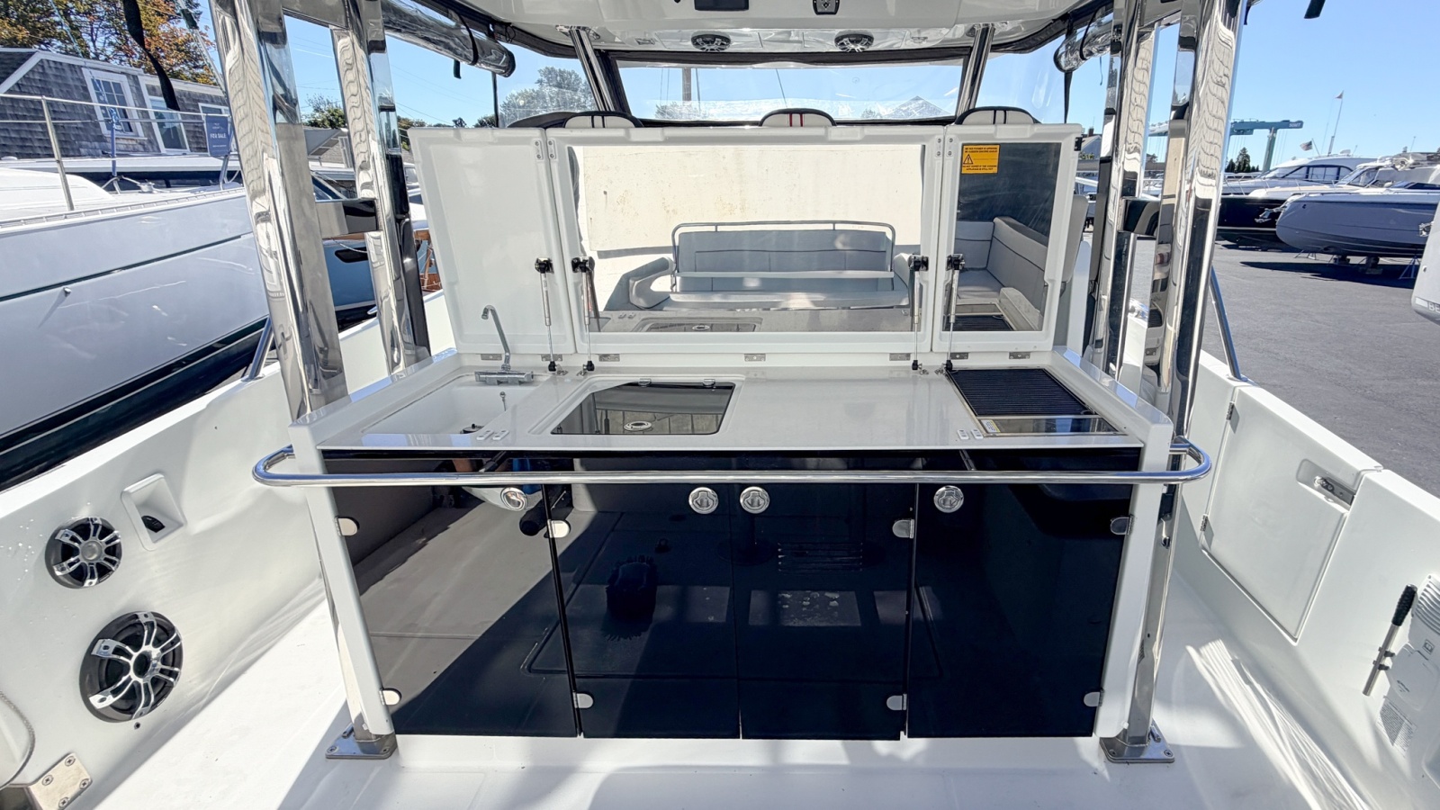 2021 Jeanneau Leader 12.5 WA — Variance