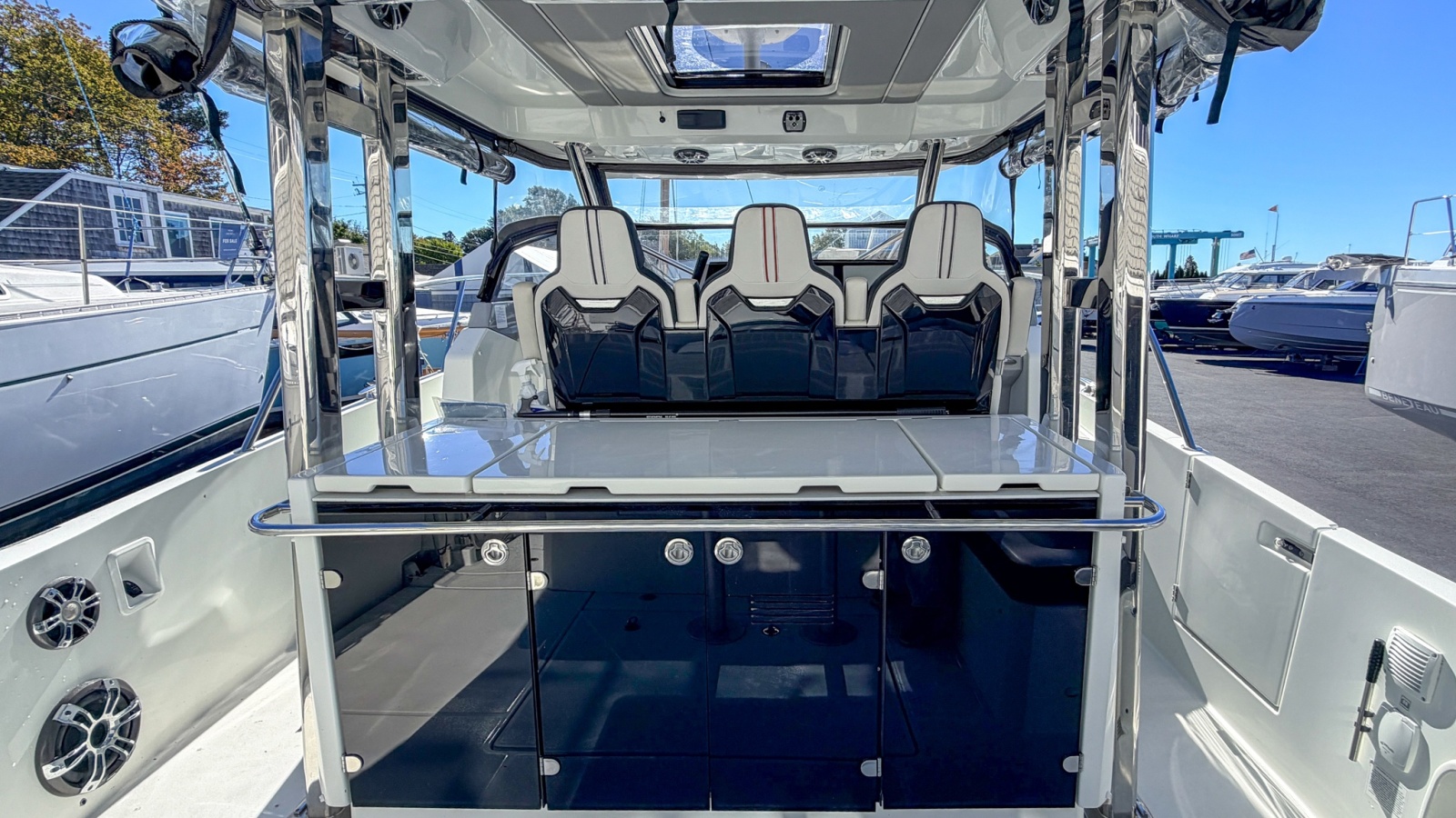 2021 Jeanneau Leader 12.5 WA — Variance