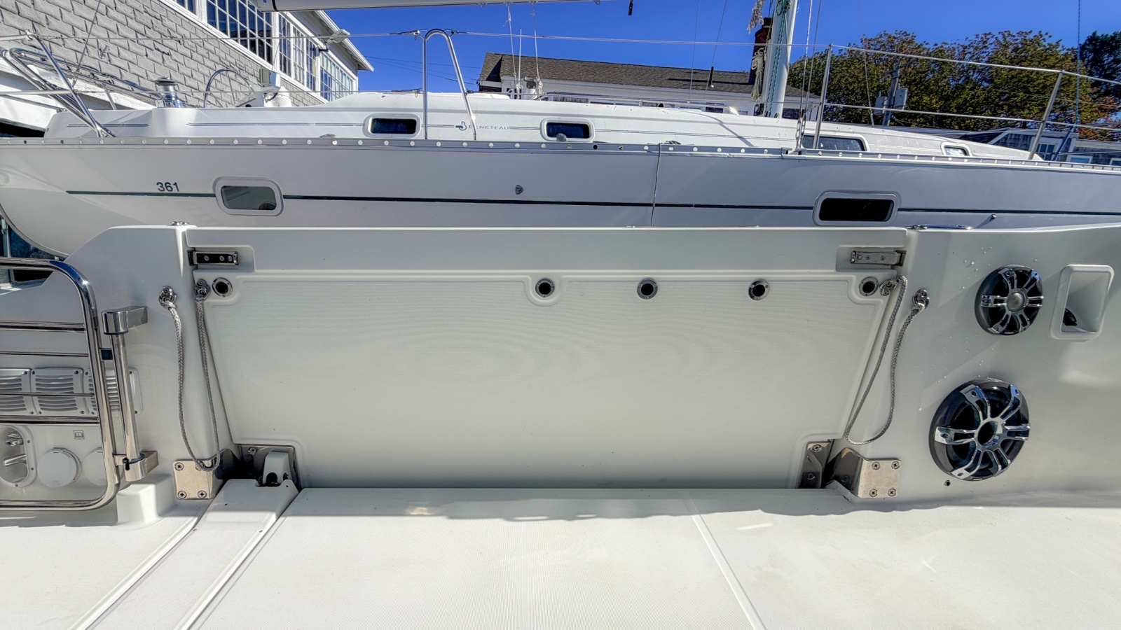 2021 Jeanneau Leader 12.5 WA — Variance