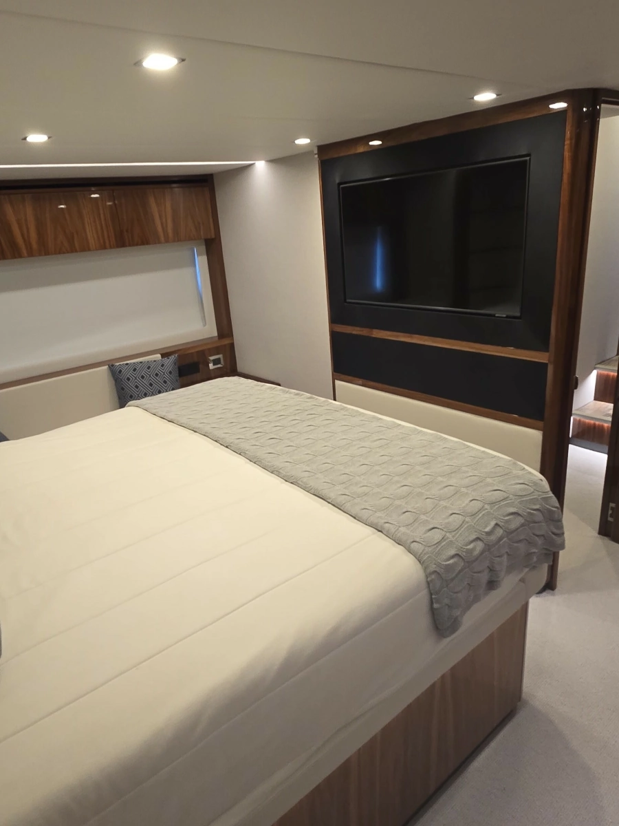 2023 Riviera 645 SUV
