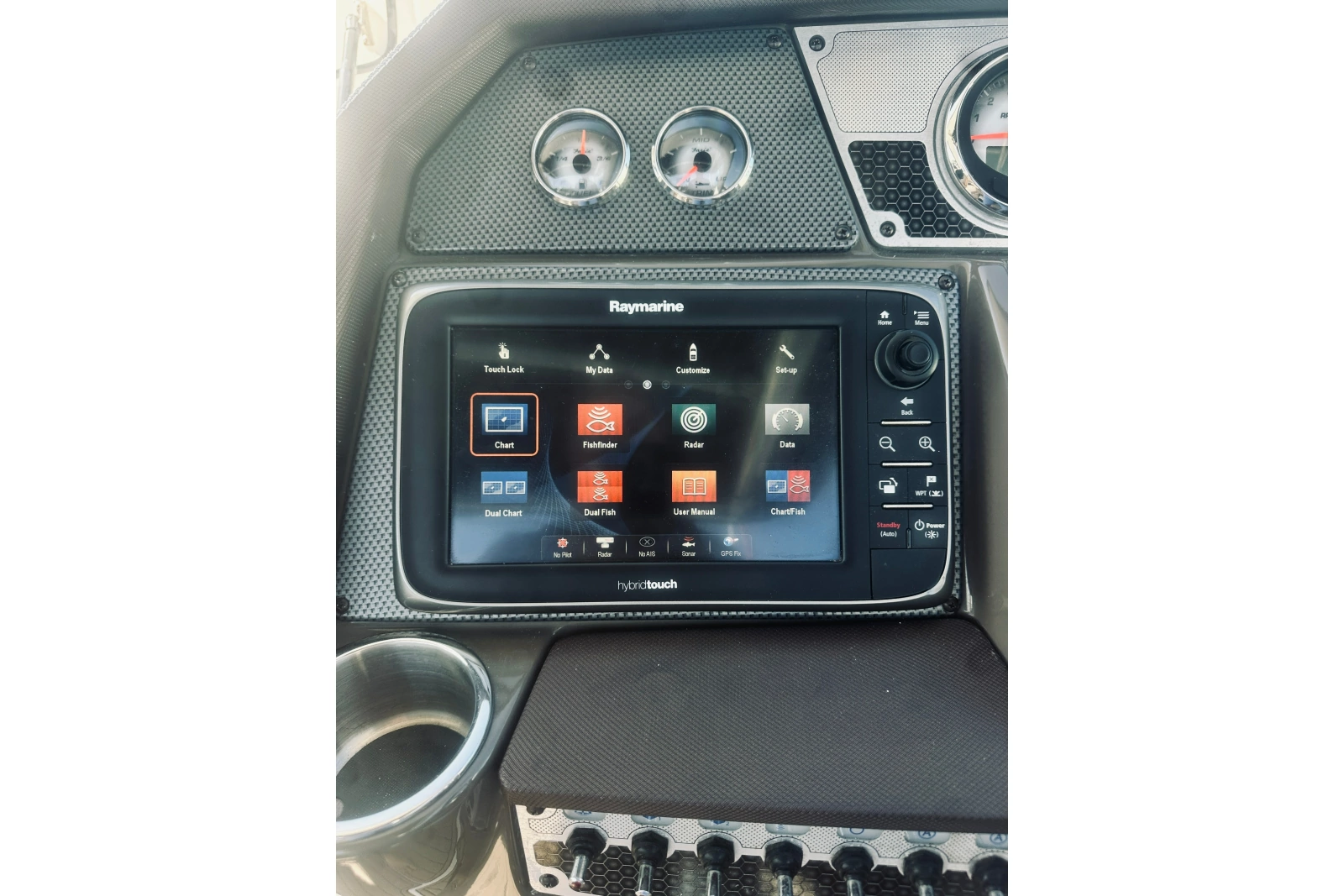 2015 Cruisers Sport Series 328 Bow Rider