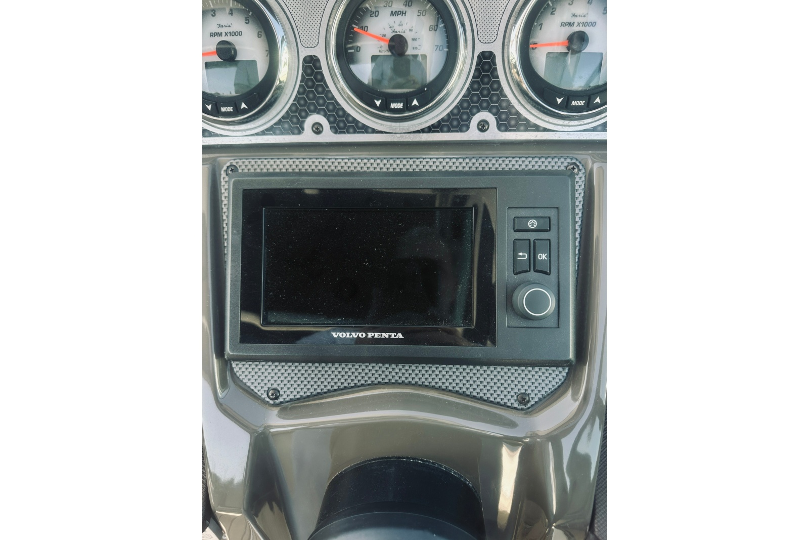 2015 Cruisers Sport Series 328 Bow Rider