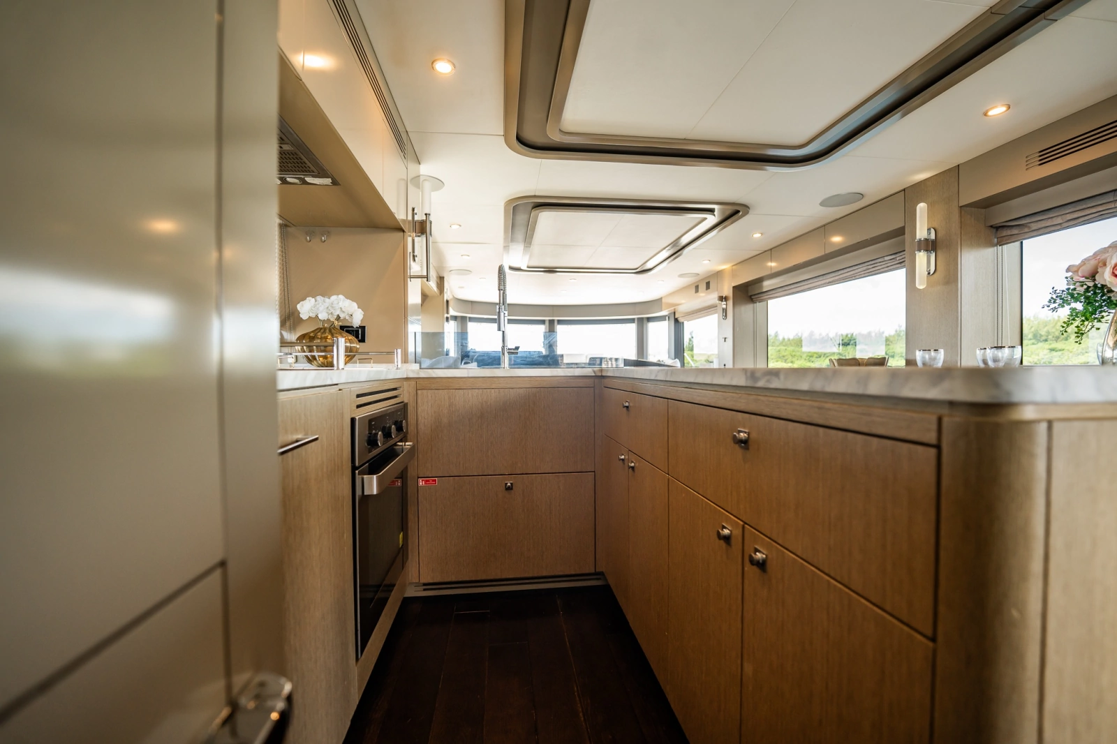 2023 Sirena 68