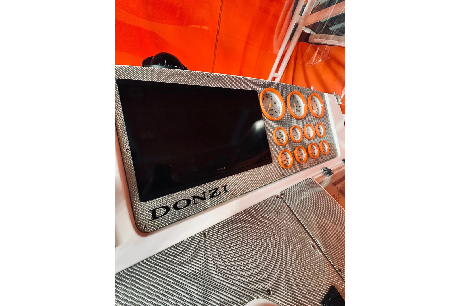 2014 Donzi 35 ZFX Cuddy