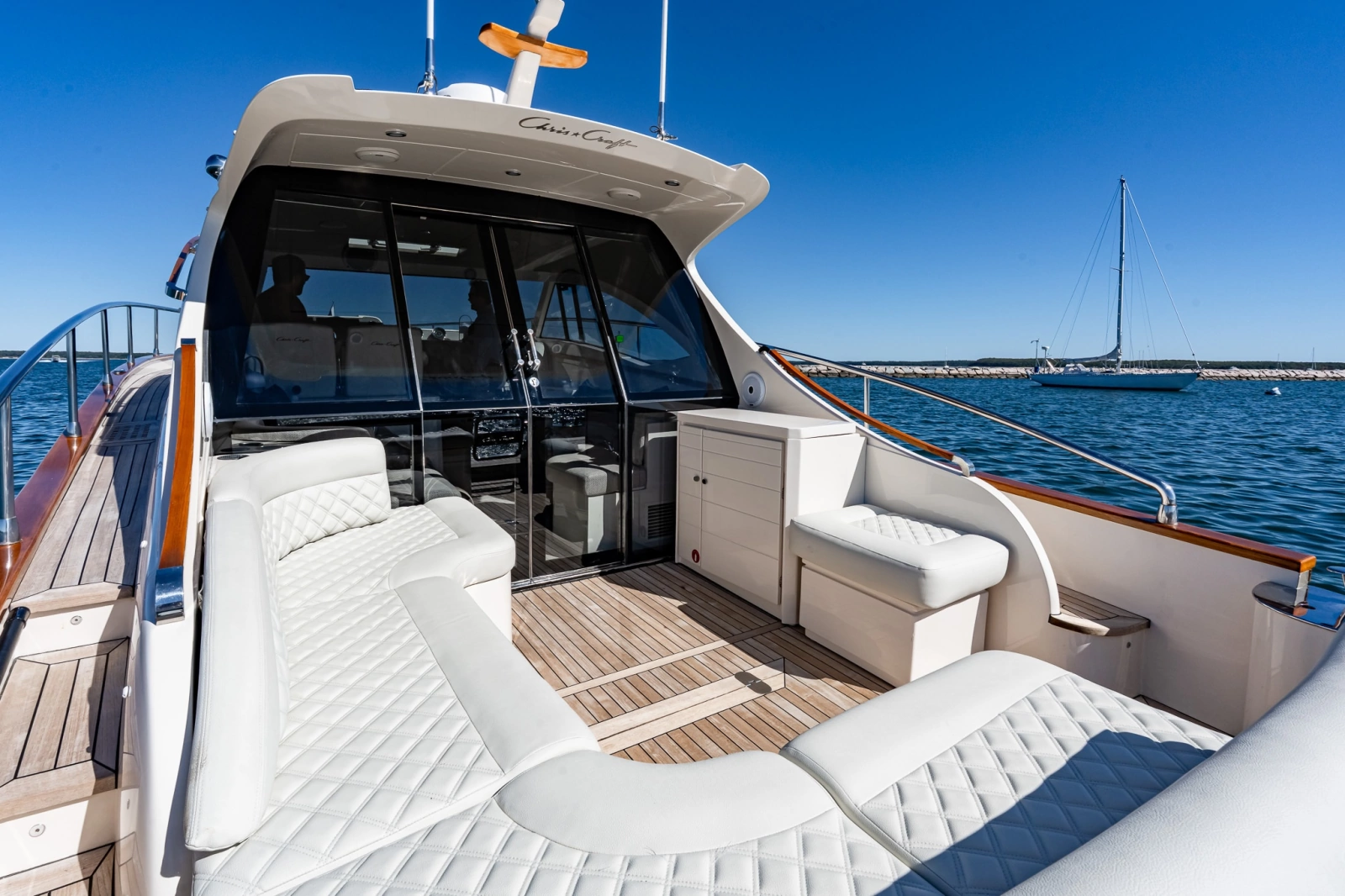 2018 Chris-Craft 44 Commander