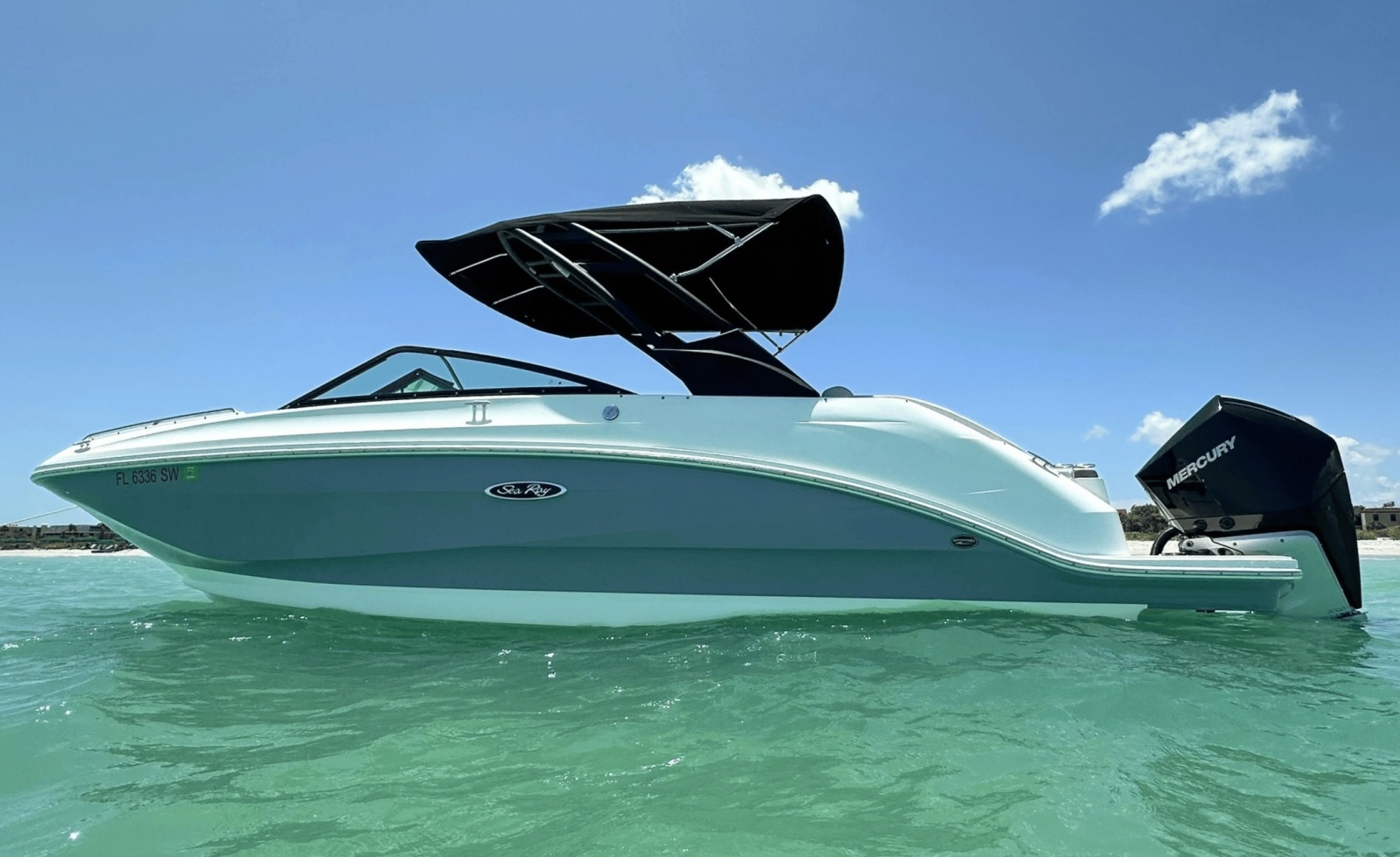 2021 Sea Ray 250SDX