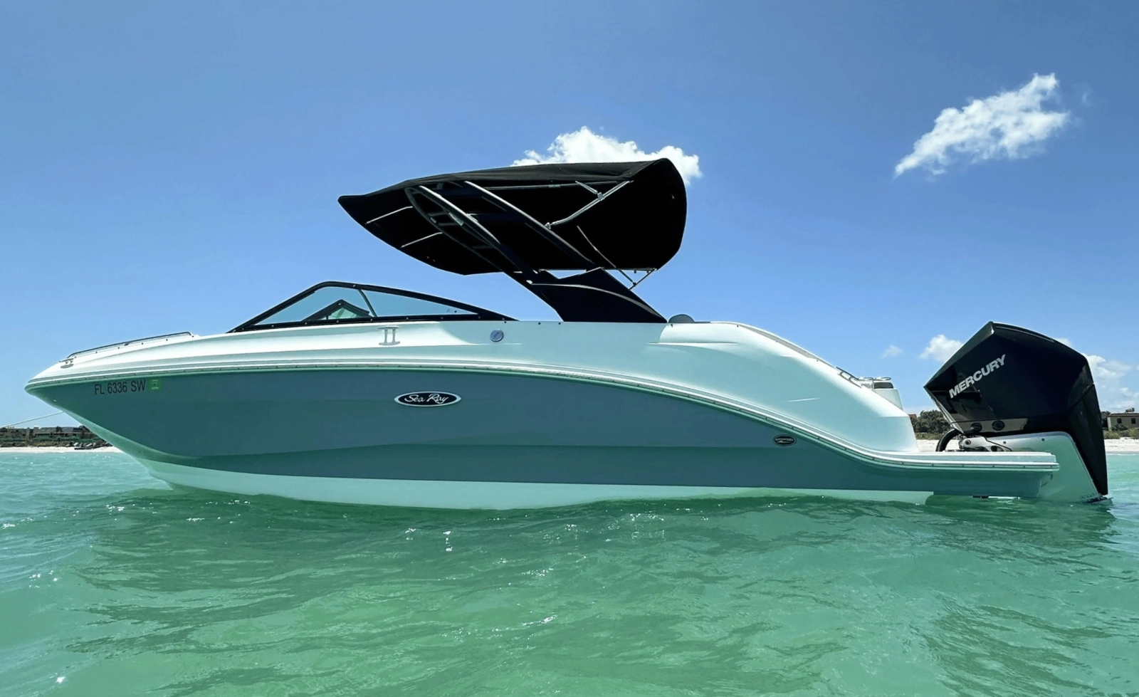 2021 Sea Ray 250SDX