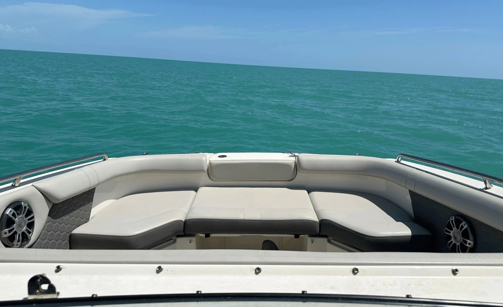 2021 Sea Ray 250SDX