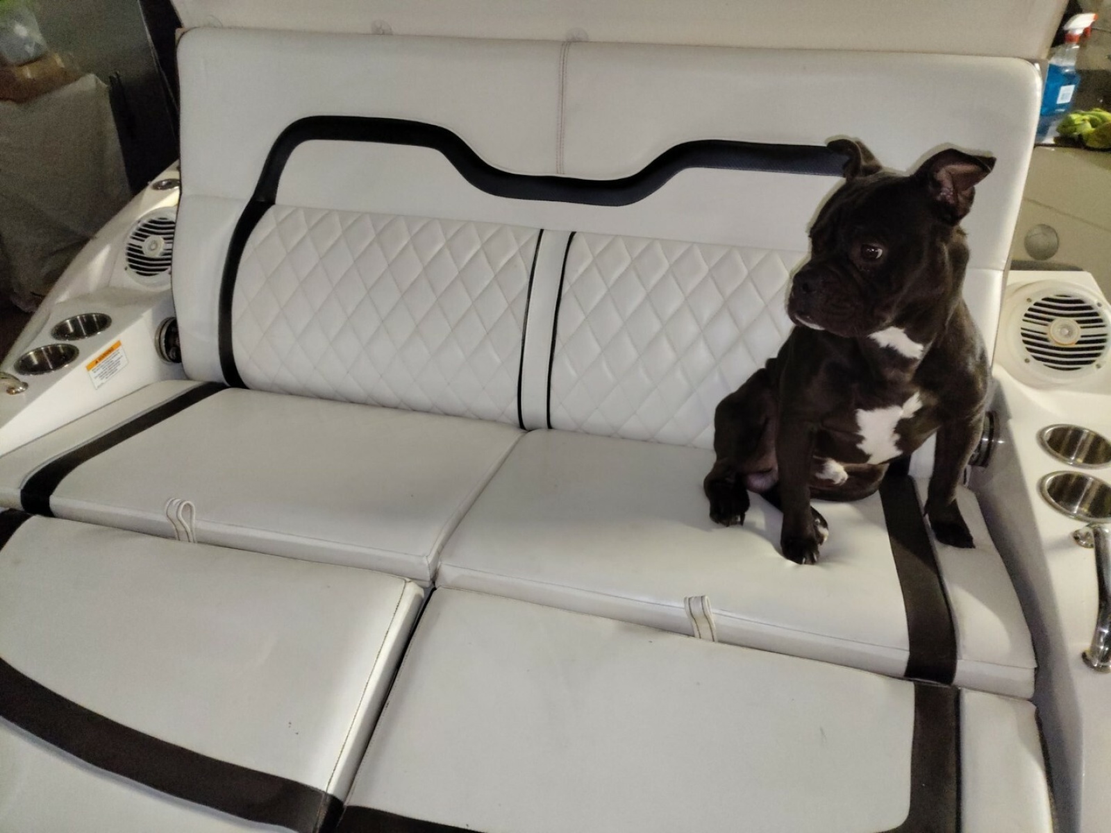 2018 Sea Ray 350SLX