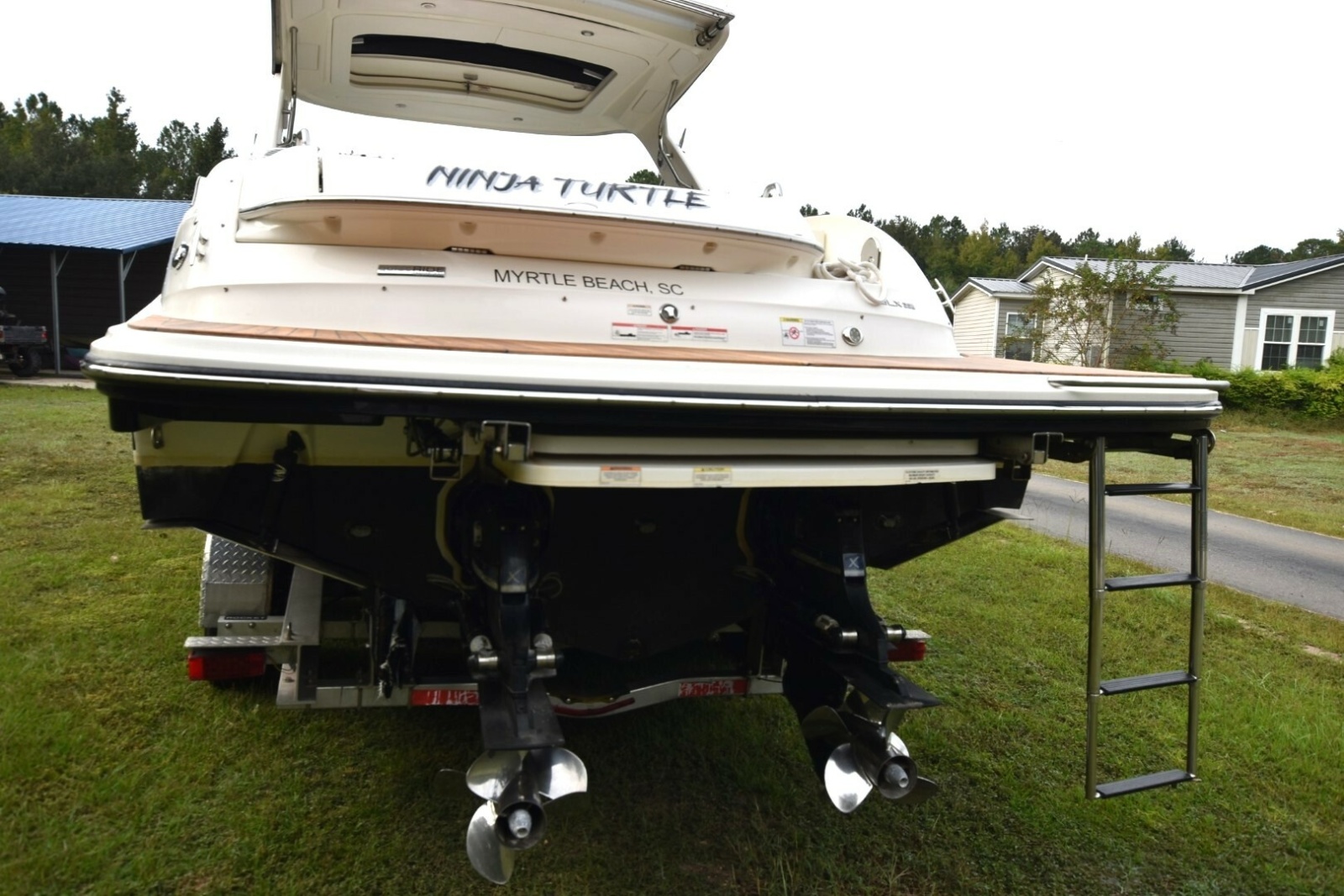 2018 Sea Ray 350SLX