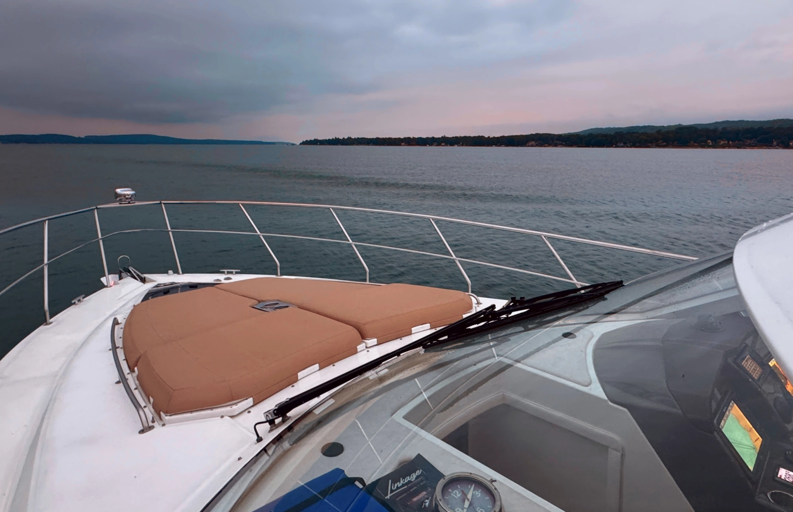 2013 Cruisers Yachts 45 Cantius