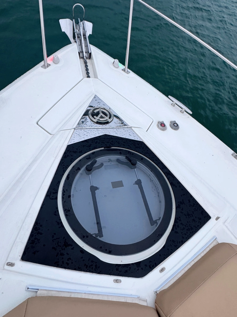 2013 Cruisers Yachts 45 Cantius