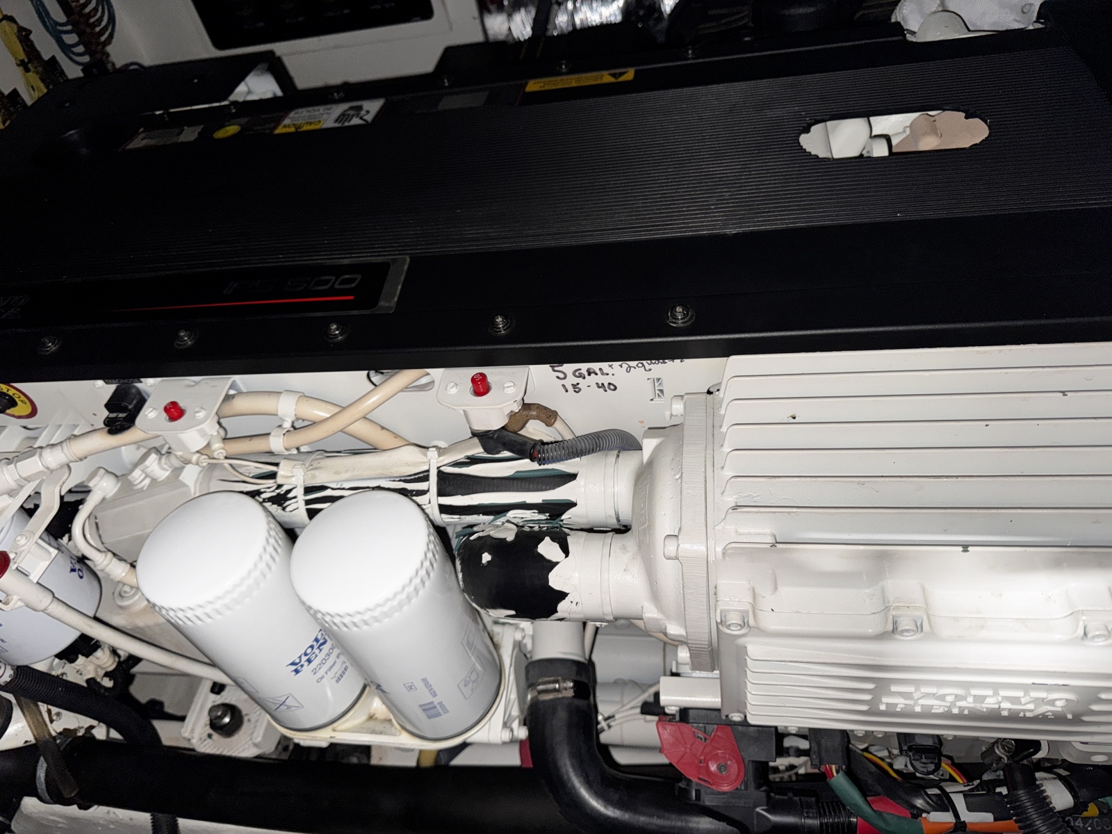 2013 Cruisers Yachts 45 Cantius