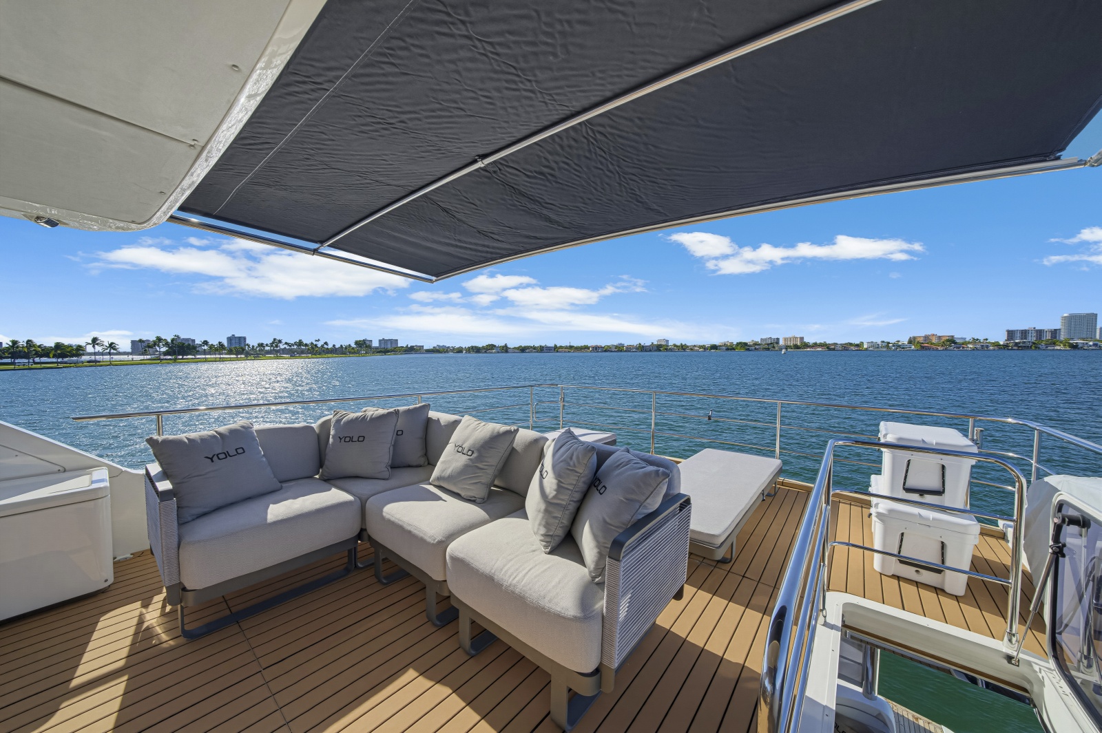 2022 Absolute Navetta 68