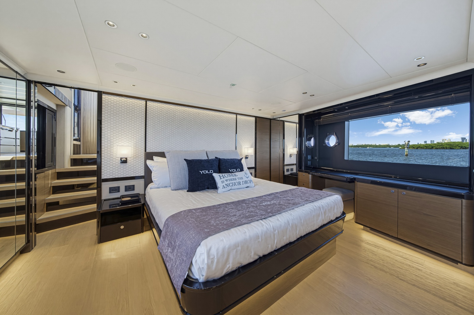 2022 Absolute Navetta 68