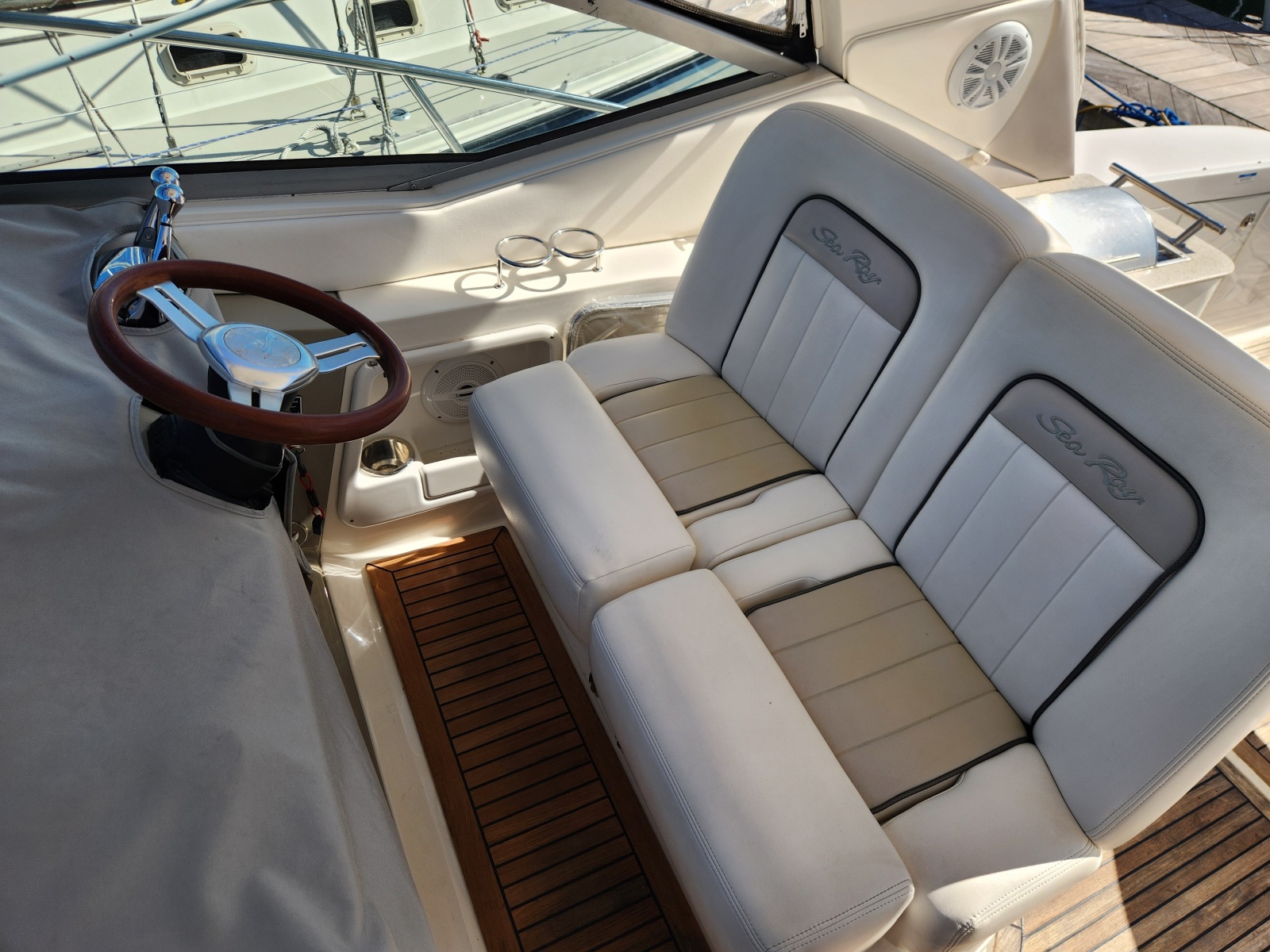 2011 Sea Ray 