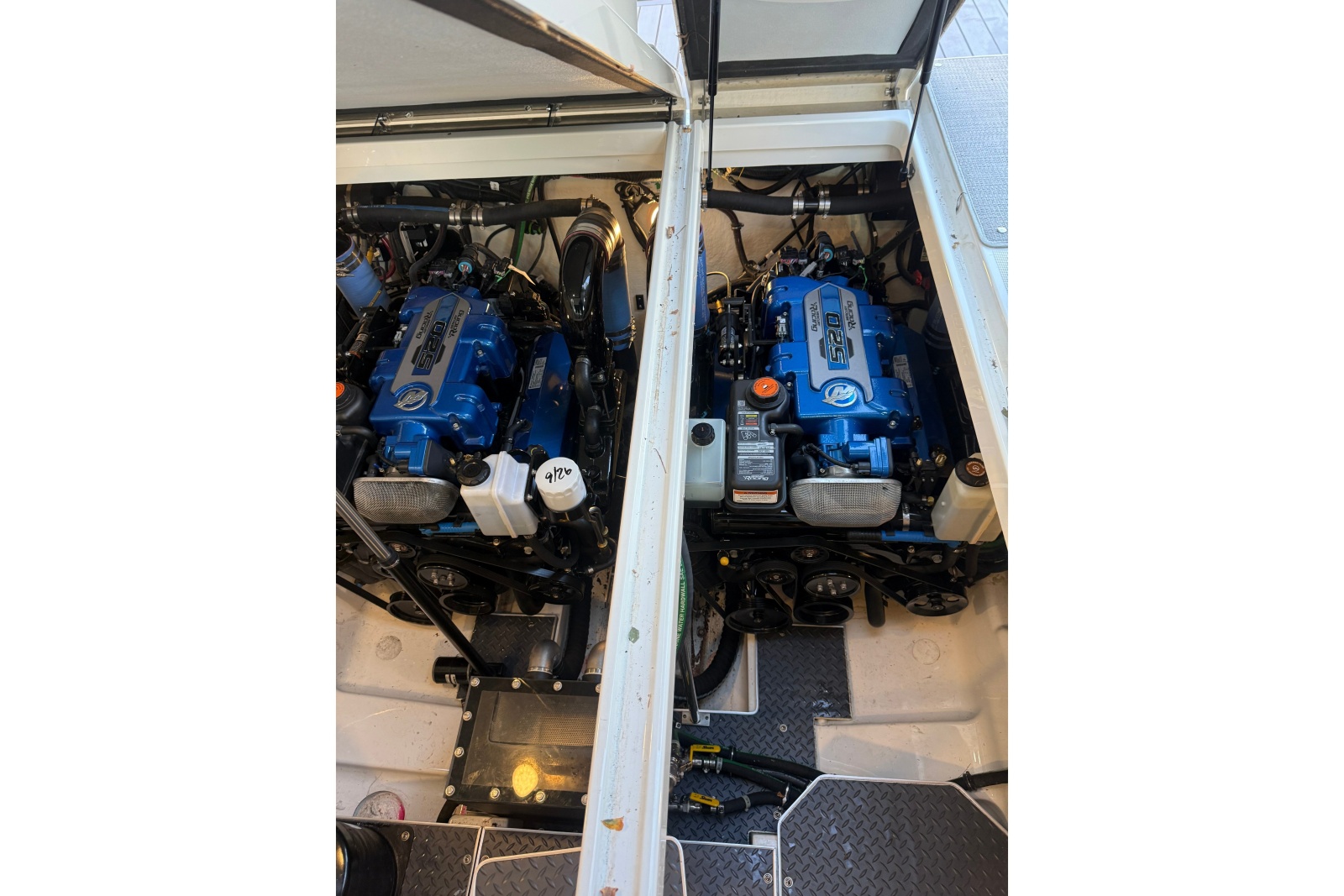 2022 Formula 380 Super Sport Crossover I/O