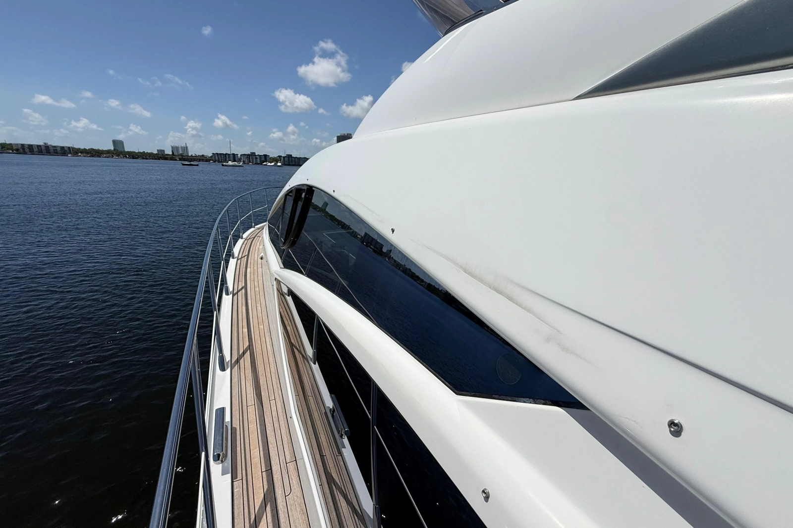 2015 Azimut 54