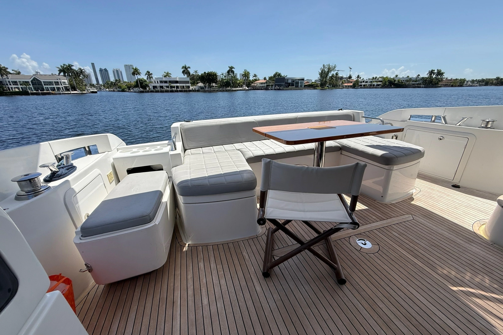 2015 Azimut 54