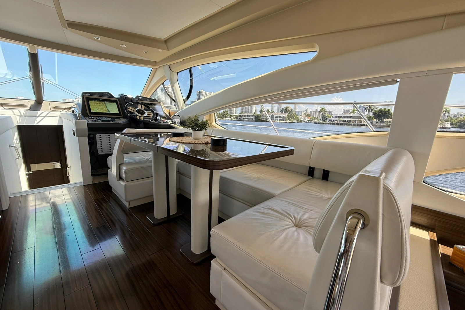 2015 Azimut 54
