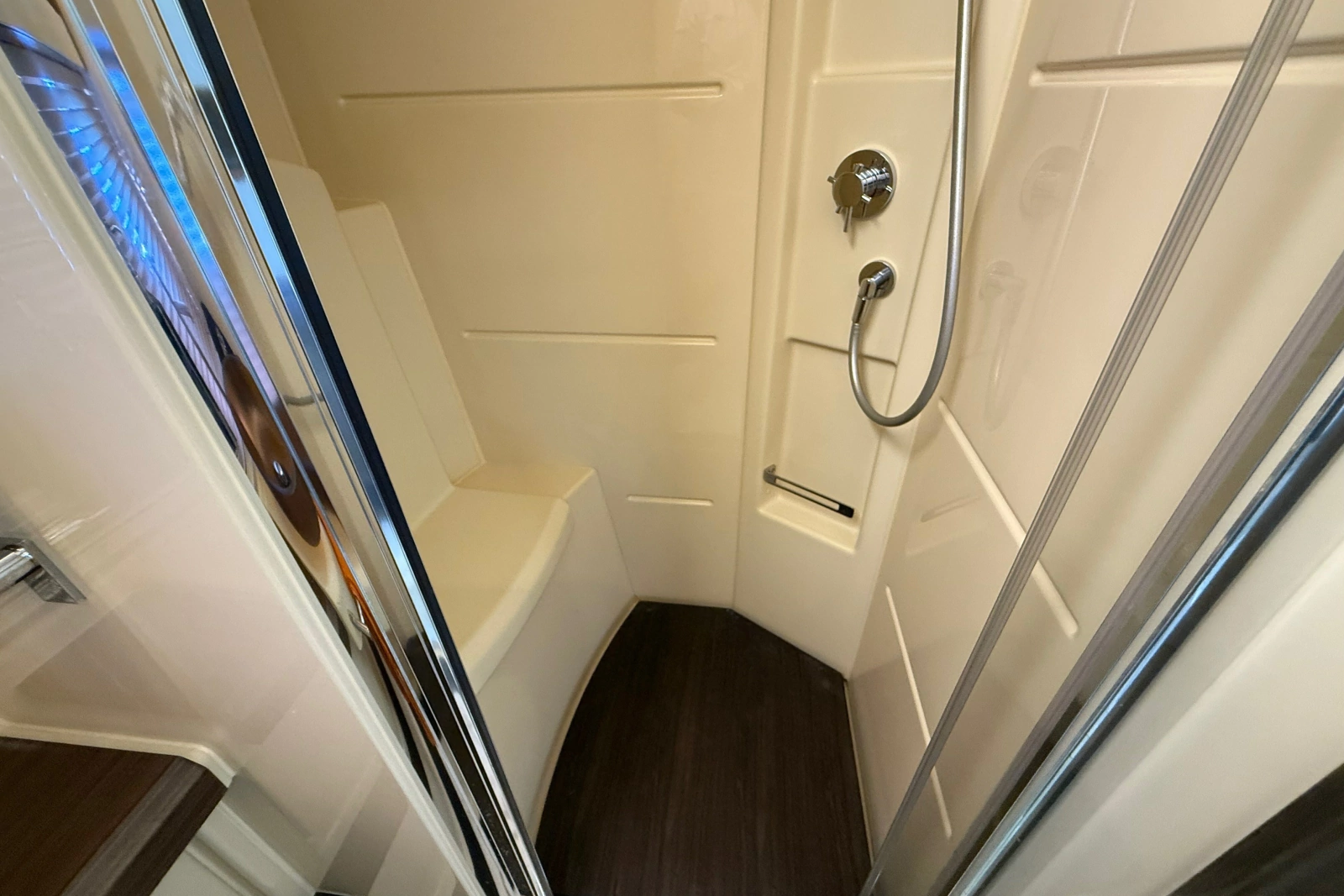2015 Azimut 54