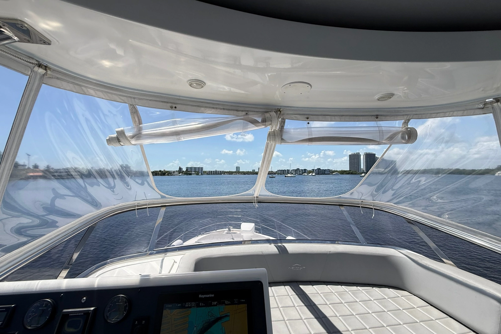 2015 Azimut 54
